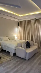 Quiet and elegant studio with (self check-in). - Image 2