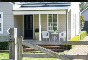 Hydrangea Cottage - Image 3