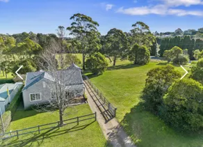Hydrangea Cottage - Image 2