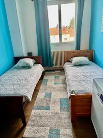 2 bedroom apartment - Image 4