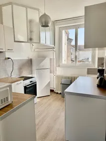 2 bedroom apartment - Image 5