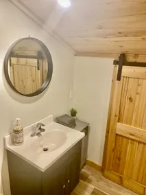 Mountain Street Suite - Image 2