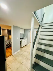 Modern 2BR Retreat Near NYC/Metlife Basement Apt. - Image 5