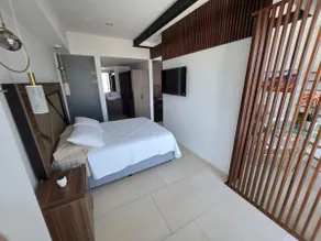 Junior Penthouse Suite - Image 4