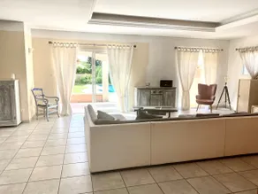 My 5-Bedroom Provencal Villa - Image 4