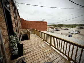 Downtown Boro Loft - Image 4