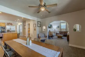 Mountain's Edge Hideaway - Image 3