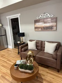 Sandy’s Suite Escape - Image 2