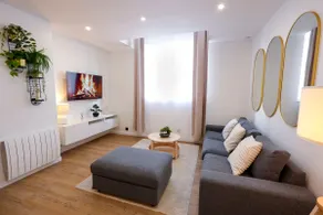 Triplex Loft with Jacuzzi - City Heart - Image 5