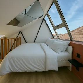 Triplex Loft with Jacuzzi - City Heart - Image 4
