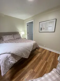 Centrally Located Retreat - Image 4