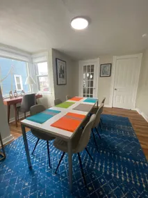 Centrally Located Retreat - Image 2