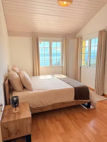 Premium Villa Lavaux - Jacuzzi & 180° Lake View - Image 4