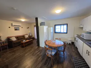 Seaside Chalet - Image 5