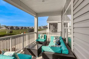 Furnished Screened Porch: Baypoint Resort Home! - Image 2