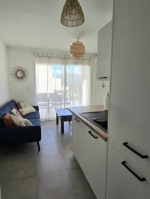 Two-bedroom apartment with garden & terrace – quiet, near Corte city center - Image 2