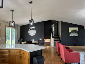 Maple Ridge Retreat - Image 5