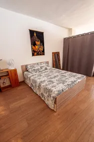 50 m² apartment in the medieval center for 1 to 3 people - Image 5