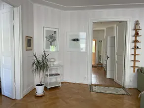 Ground floor apartment 3 bedrooms 2-5 beds - Image 3