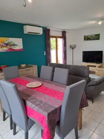 Family Villa-T5-4 Bedrooms-Pool-Air conditioning-WiFi - Image 4