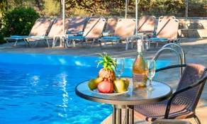 Plaisir Beachside Apts - Image 5