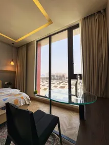 Elegant Apartment In Gurgaon - Image 4