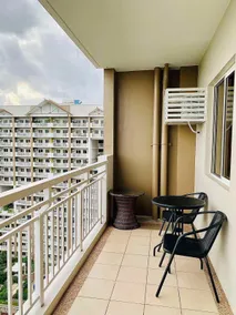 The Atherton by DMCI- 2BR FREE PARKING - Image 5