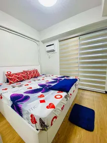 The Atherton by DMCI- 2BR FREE PARKING - Image 3