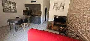 Central & Modern Castellane Apartment - Image 3