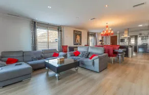 Beautiful home in Cox - Image 3