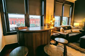 Downtown Luxury Loft Apartment! - Image 4
