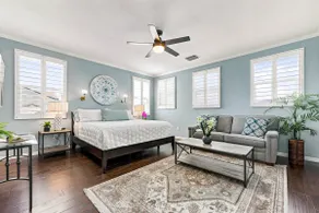 Brownstone - Boutique Stays for Business & Leisure - Image 3