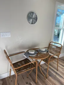 Kemp (around the corner) - Image 4