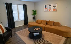 Near Ft Jackson | 20 Min to USC | Sleeps 8 - Image 2