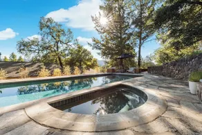 Wine country chateau with pool and jacuzzi! - Image 4
