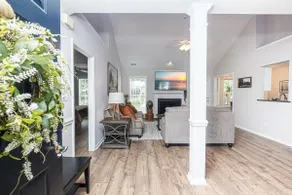Superhost | Redwood Haven • Wi-Fi • Fire Pit •3bed - Image 4