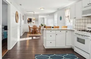 Park Boulevard Home in Wildwood - Image 5
