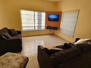 Casa Del Rio - 4 Rooms - 1 King, 2 Queens, 2 Twins - Image 3