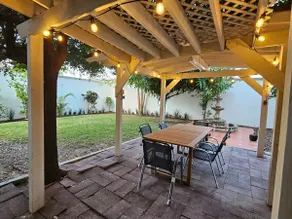 Casa Del Rio - 4 Rooms - 1 King, 2 Queens, 2 Twins - Image 2