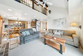 Sleeps 12, 4BR/7 Bed, POOL, FREE Shuttle, Golf - Image 4