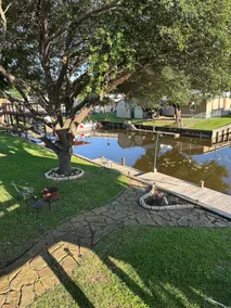 Cozy Lakefront Getaway! Bring your boat! - Image 2
