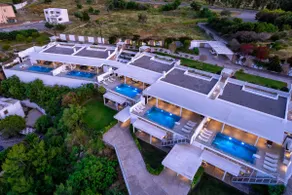 Lindia Athena Luxury Villas - Image 3