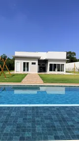 House with Beautiful View and Pool in a Gated Community - Image 2