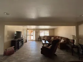 South Valley Home - Image 5