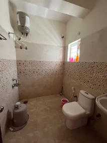 Peaceful 3bhk close to temples - Image 4