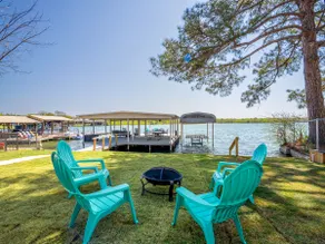 Fun in the sun on Lake LBJ! - Image 2