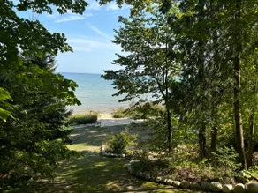 Lake Michigan W/Hot Tub -Waterfront Retreat - Image 4