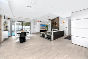 4BR Family Home • Heated Pool •Game Room - Image 4