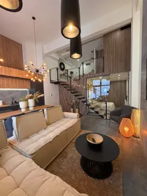 Double-height apartment - Image 4