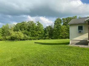 Country home in rural Falconer. - Image 5
